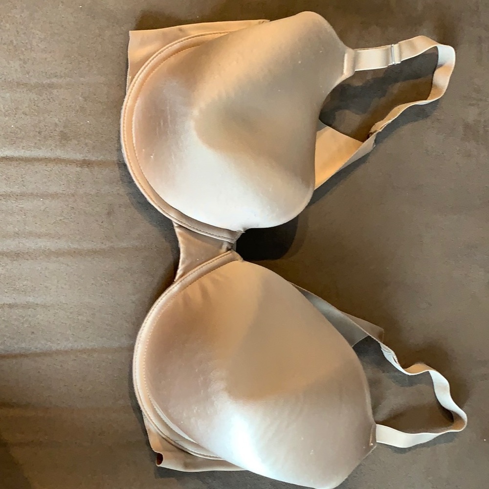 Tan bra